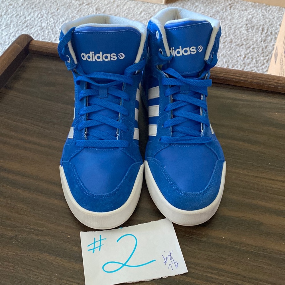 (#2)Womens Adidas Ortholite Blue Tennis Shoes,       Size 7 1/2, Good Condition